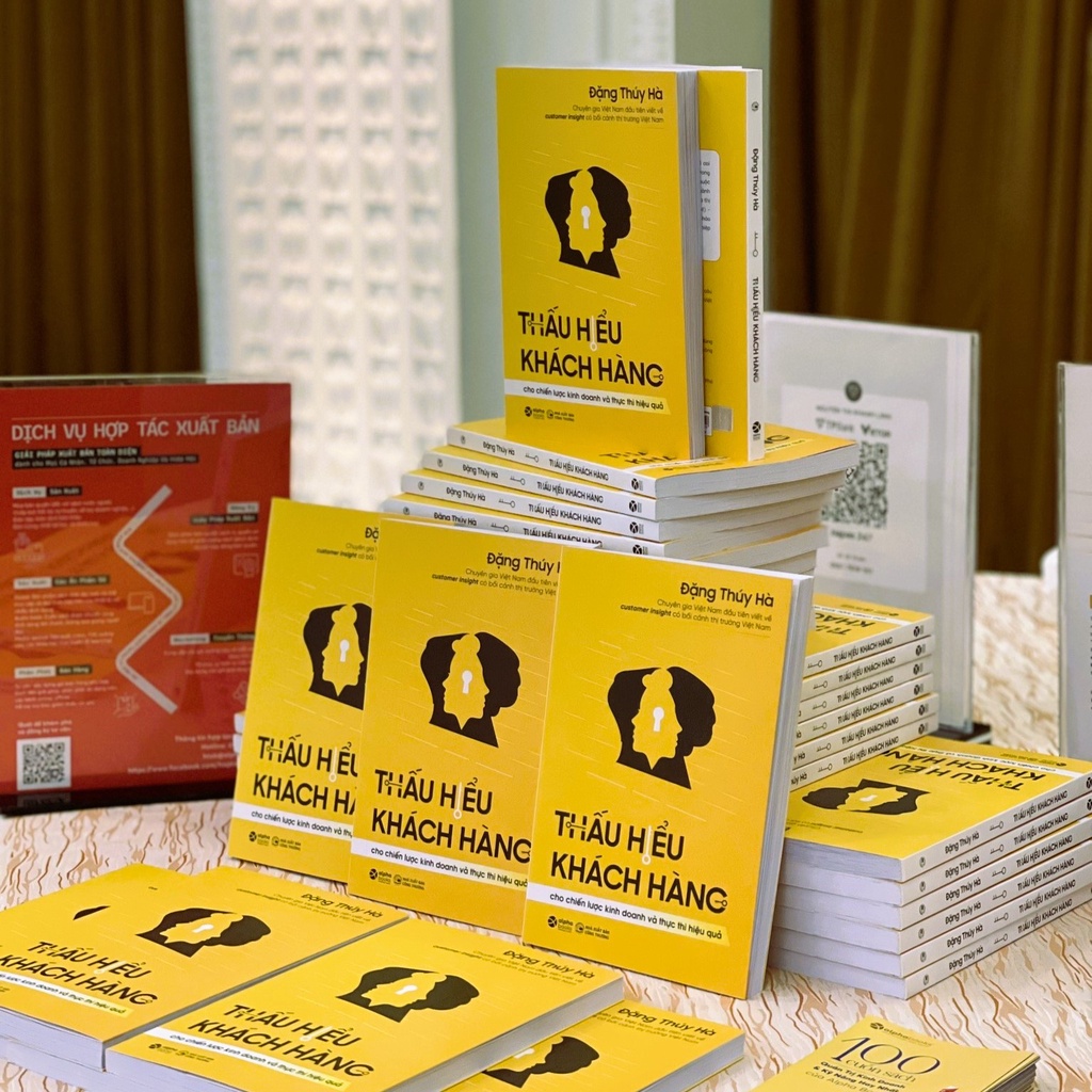 Khám phá sâu sắc về khách hàng